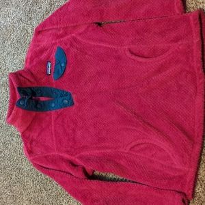 Patagonia raspberry pullover
